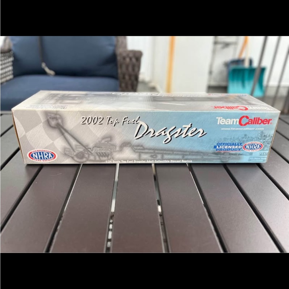 NHRA Top Fuel Dragster Kenny Bernstein 2002